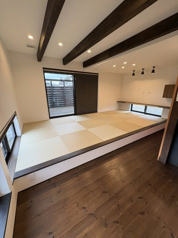 ときがわ町大字玉川　中古戸建の居間・リビング