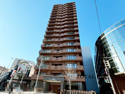 【外観】 | クリオ新札幌壱番館 | スタイリッシュで洗練された外観が、毎日帰宅するのを楽しみにさせてくれます。上質なデザインが目を引き、住む人にも訪れる人にも好印象を与える美しい佇まいが魅力です。