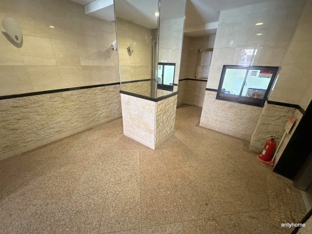 ジュネーゼグラン南堀江　仲介手数料無料のロビー