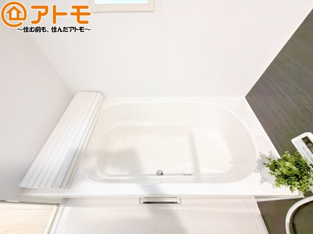 【浴室】 | 田方郡函南町仁田第12　新築一戸建て　2号棟 | 広々１坪タイプのゆったり浴室ユニット♪浴室乾燥機付き♪