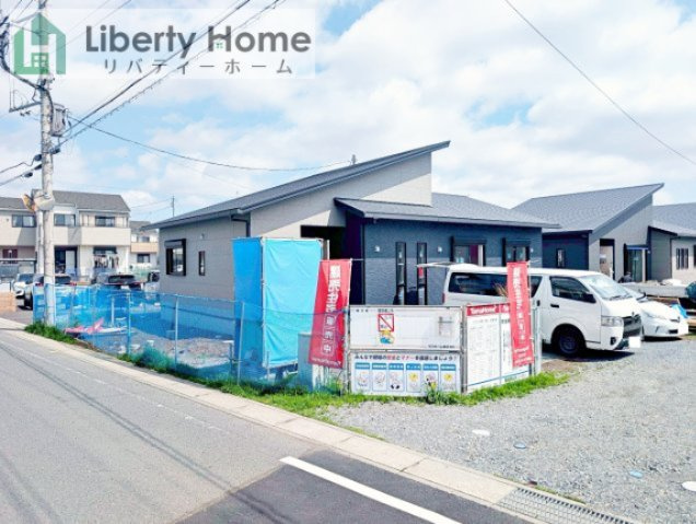 笠間市大田町　新築戸建　1号棟の外観|ご予約をいただければ、『平日の空いた時間』『周辺物件まとめて見たい』『1件だけ見たい』ももちろん可能です♪
お気軽にお問合せください♪
