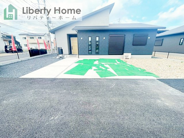 笠間市大田町　新築戸建　1号棟の駐車場