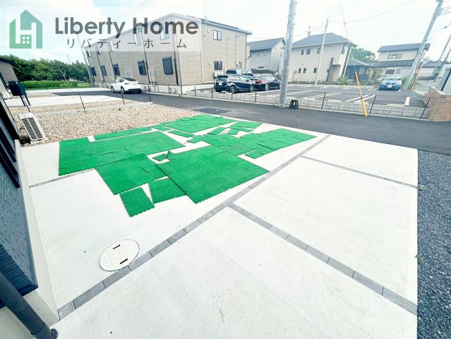 笠間市大田町　新築戸建　1号棟の駐車場