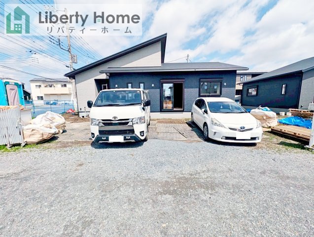 笠間市大田町　新築戸建　1号棟の駐車場