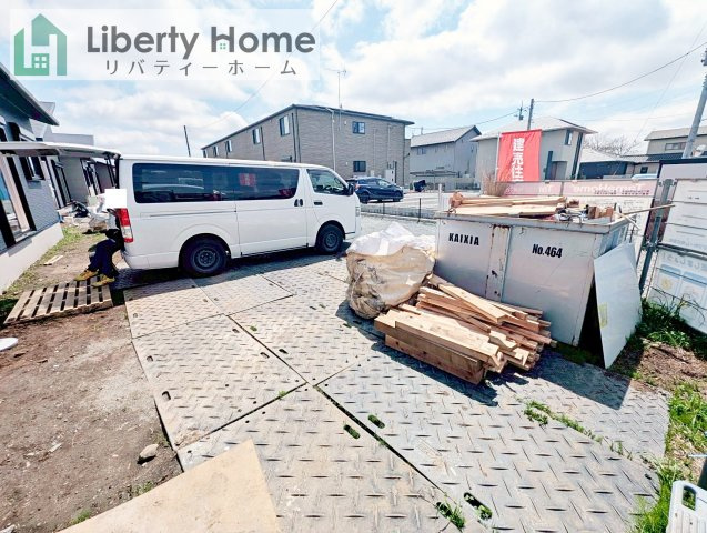 笠間市大田町　新築戸建　1号棟の駐車場