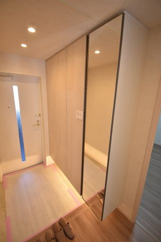 コアマンション桜坂プレジオ弐番館の玄関