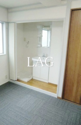 【洗面所】 | ヒルズハウス塚田 | 洗面台です。