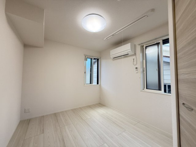 【寝室】 | スペチアーレ赤川