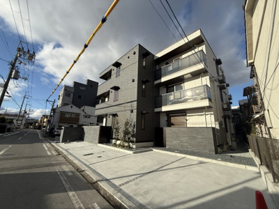 【外観】 | スペチアーレ赤川