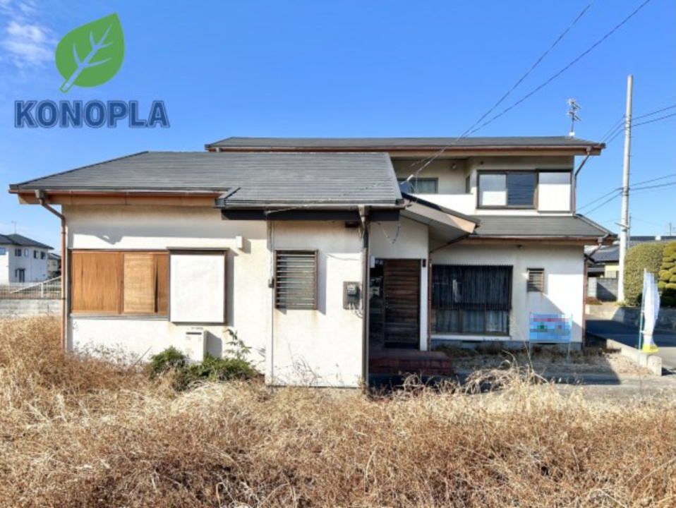 【中古戸建】伊勢崎市今泉町2丁目の外観|■外観｜土日のご見学はもちろん、平日・夜間のご案内も大歓迎です♪「今から見たい」や「仕事終わりに見たい」にもご対応できますのでお気軽にお問い合わせください♪