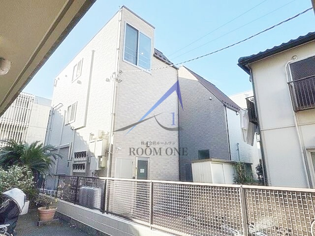 ＢｉｇＡｐｐｌｅ新宿Ｗｅｓｔ