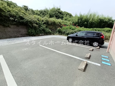 【駐車場】 | グランツ仁崎
