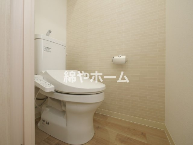 フジパレス遠里小野ウエストのトイレ|コンパクトで使いやすいトイレです