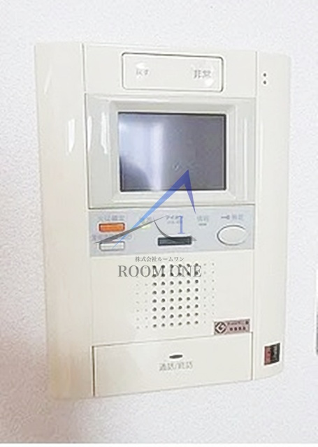 ナイスアーバン中野坂上のセキュリティ|モニター付きインターホンです。