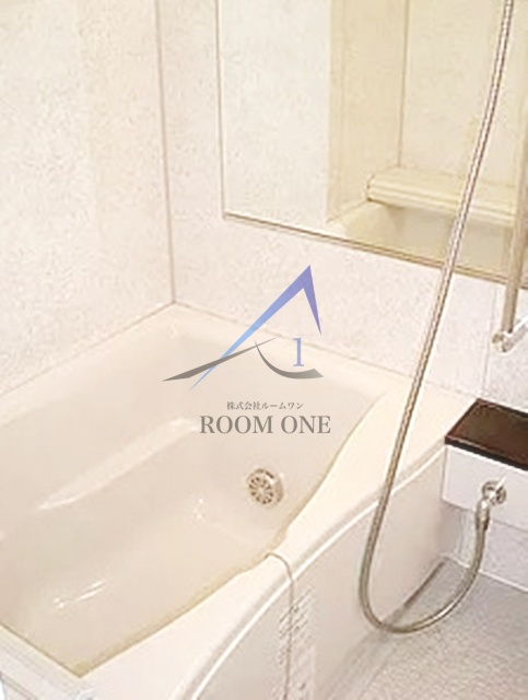 ナイスアーバン中野坂上の浴室|お風呂です。