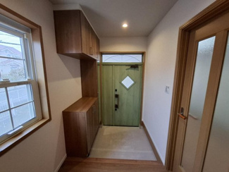 【玄関】 | 富田林市伏山三丁目・一戸建て