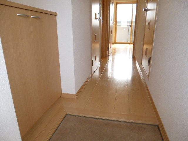 リュミエールの玄関