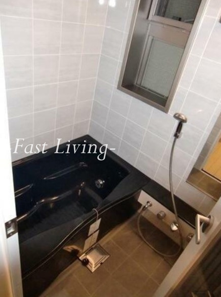 コンフォリア二番町の浴室