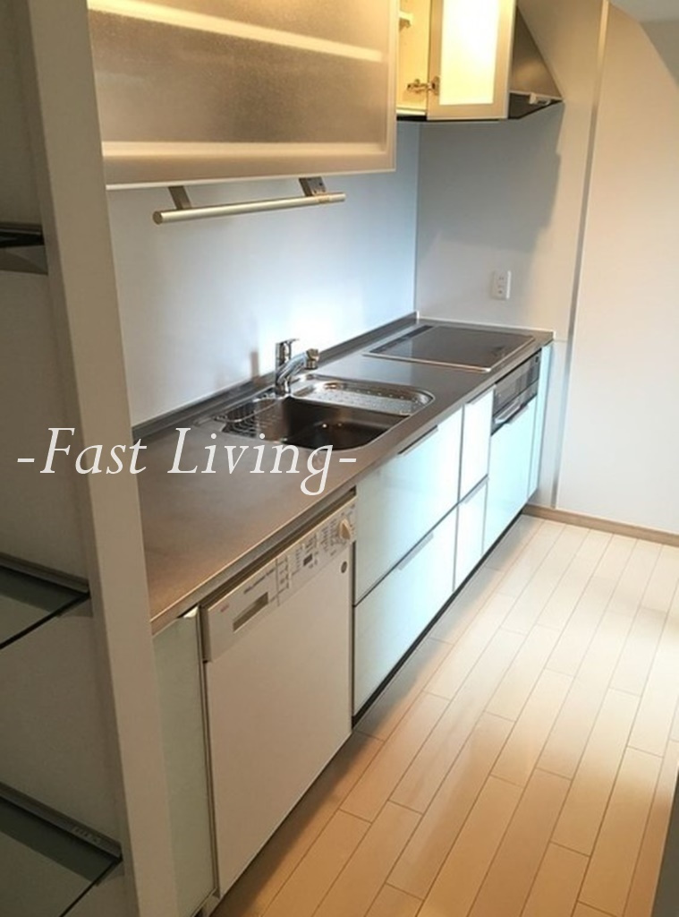 コンフォリア二番町のキッチン