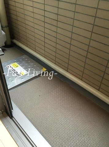 コンフォリア二番町のバルコニー