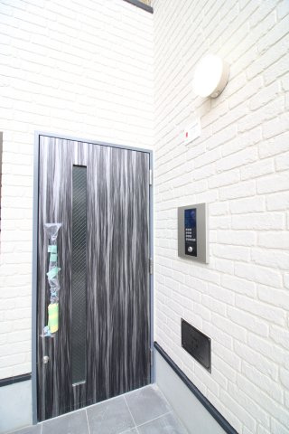 fervore土井のエントランス|建築途中の為参考画像となります。