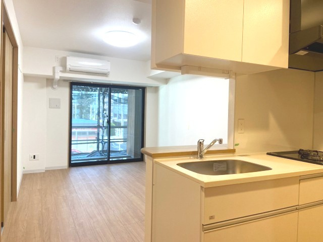 エスティメゾン浦和の居間・リビング|★１０．７帖のリビングダイニング画像です★