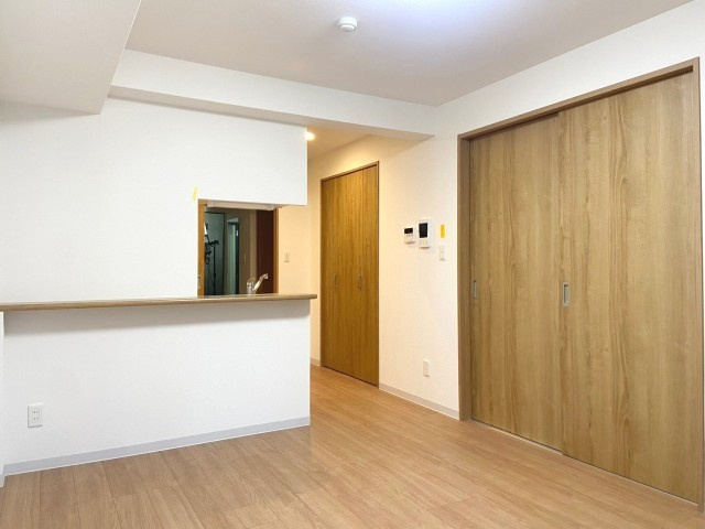 エスティメゾン浦和の内装|★対面式キッチンです★