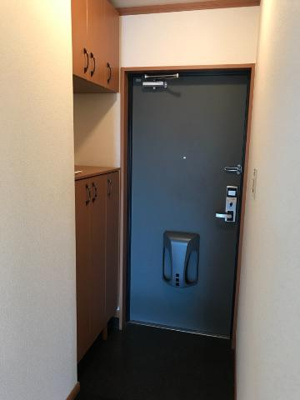 【玄関】 | リバーキャッスル | 玄関