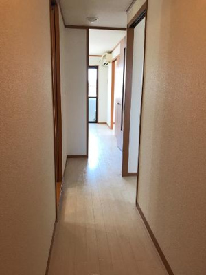 【内装】 | リバーキャッスル | 廊下