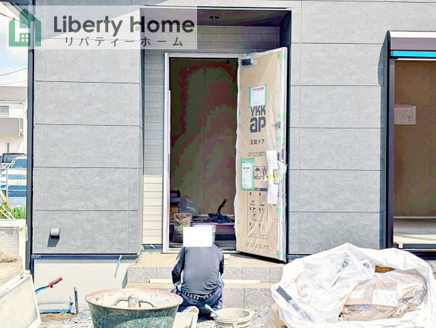 笠間市大田町　新築戸建　2号棟のエントランス