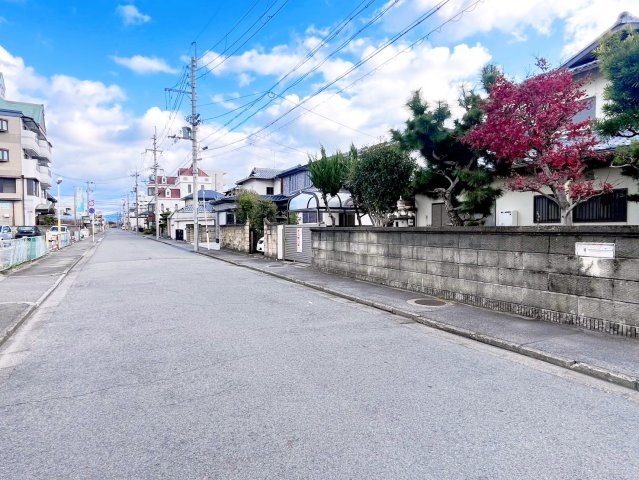 和歌山市六十谷の前面道路含む現地写真
