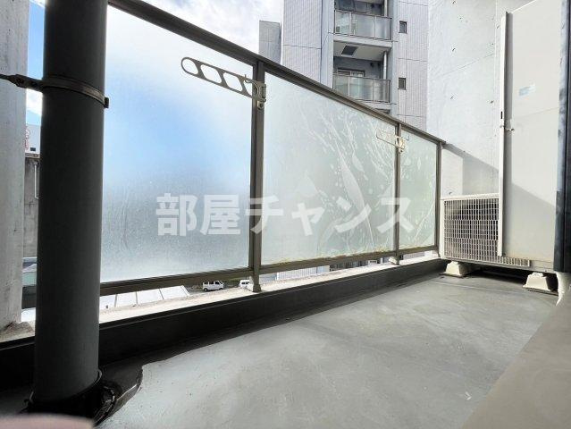 リエス鶴舞EAST TOWERのバルコニー
