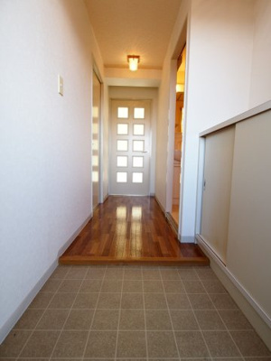 【玄関】 | セントポーリア奥田北館