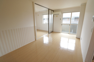 【居間・リビング】 | ルナリエＫ