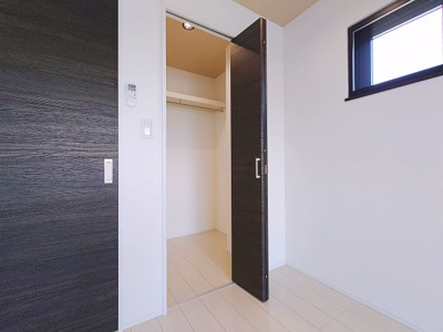 【収納】 | La Veriteノムラ大喜新町【名古屋市賃貸・宅配ボックス】