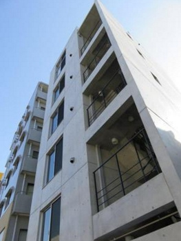 【外観】 | ミラージュタワー中野中央 | 鉄筋コンクリート造のがっちりとした外観。