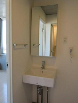 【独立洗面台】 | ミラージュタワー中野中央 | 嬉しい独立洗面台付き。