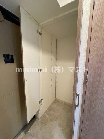 フォーリアライズ難波リアンの収納