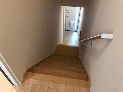 【内装】 | Ｂｅｌｉｅｖｅ | 階段