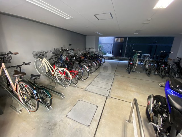 プレサンス梅田東グラッドのその他共用部分|プレサンス梅田東グラッド　駐輪場