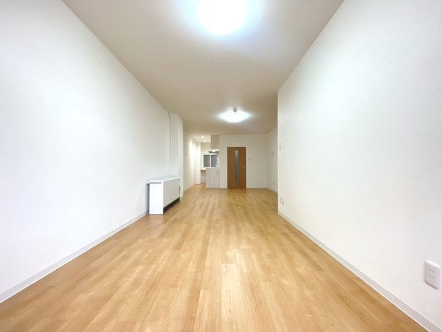 中の島クロスハイツの居間・リビング