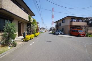 【前面道路含む現地写真】