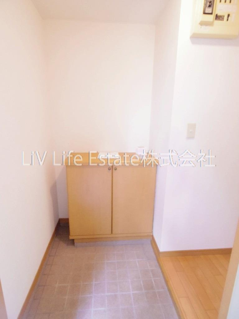 西東京市田無町３丁目の賃貸マンションの玄関