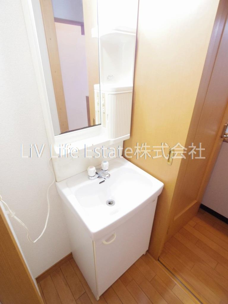 西東京市田無町３丁目の賃貸マンションの洗面所