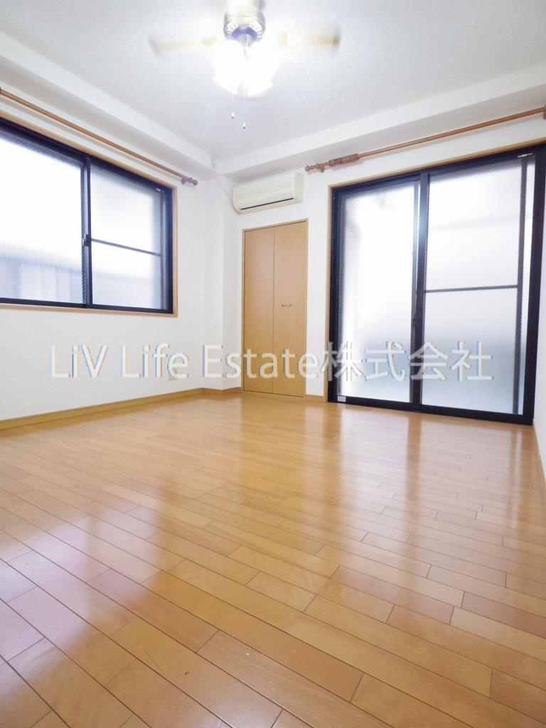 西東京市田無町３丁目の賃貸マンションの居間・リビング