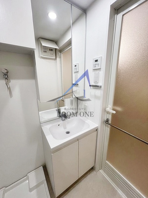 ＲＥＬＵＸＩＡ亀戸ＥＡＳＴの洗面所|洗面台です。