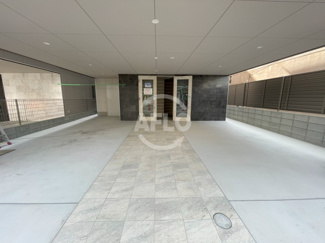 【エントランス】 | テラ山之内II | テラ山之内ⅠⅠ　エントランス