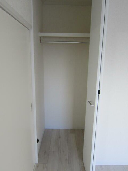 伸光ハイツ若宮の収納