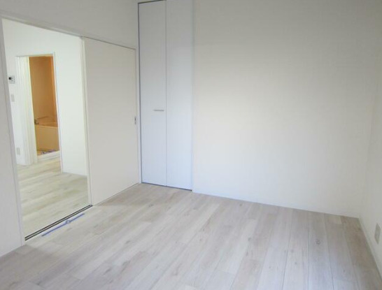 伸光ハイツ若宮の居間・リビング