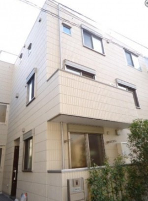 中野区本町５丁目のアパート